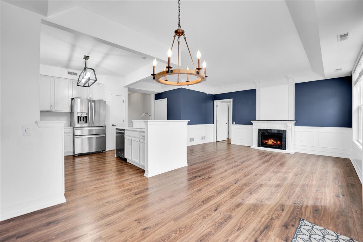 14084 Moraine Hills Drive, Huntley, IL 60142