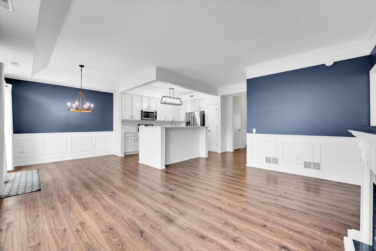 14084 Moraine Hills Drive, Huntley, IL 60142