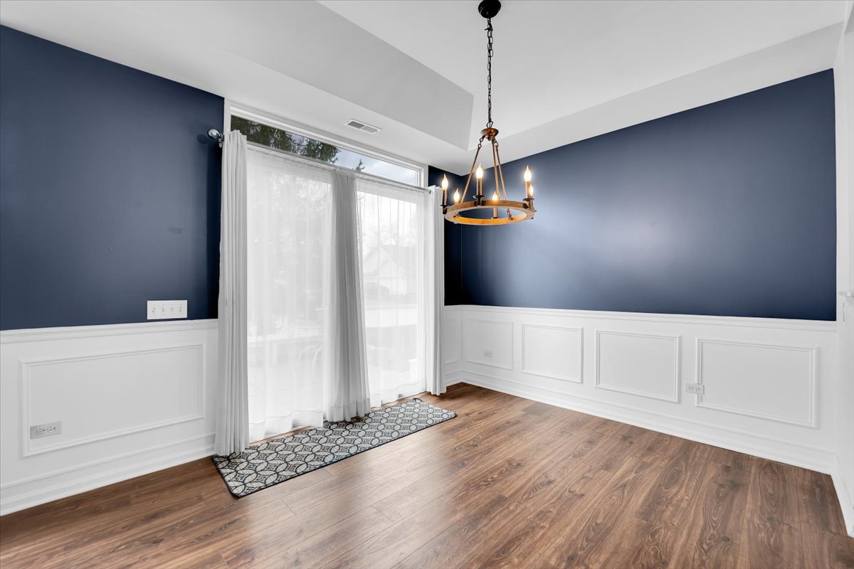 14084 Moraine Hills Drive, Huntley, IL 60142