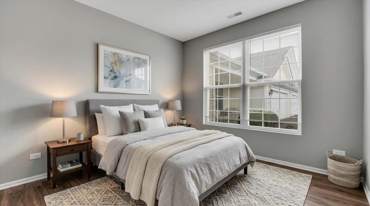 14084 Moraine Hills Drive, Huntley, IL 60142