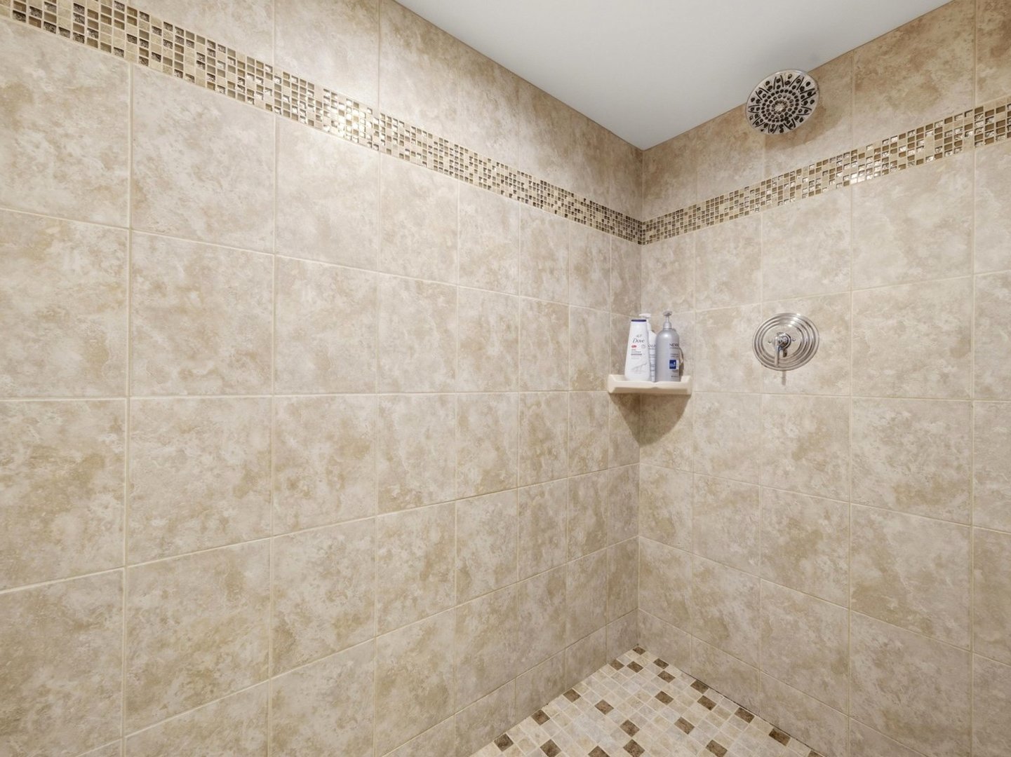 10265 Dickens Street, Westchester, IL 60154