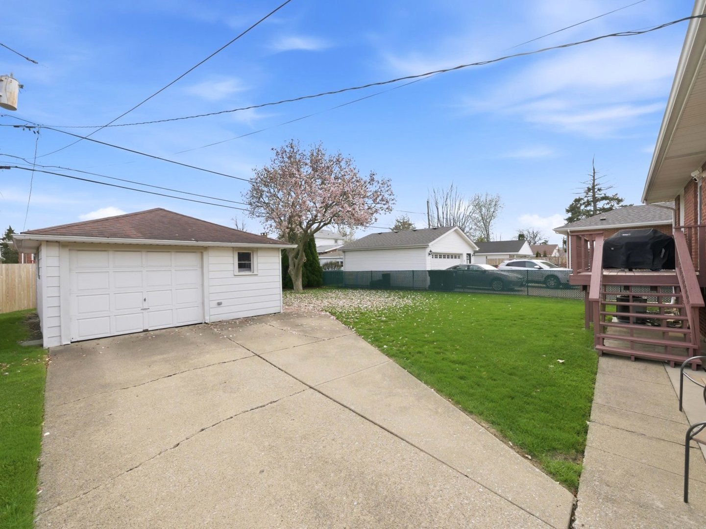 10265 Dickens Street, Westchester, IL 60154