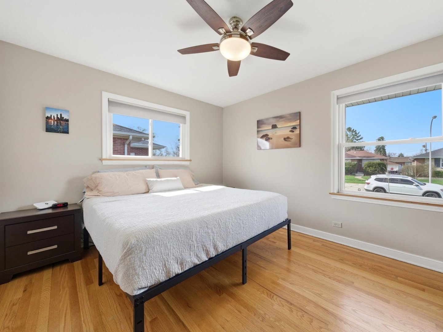 10265 Dickens Street, Westchester, IL 60154