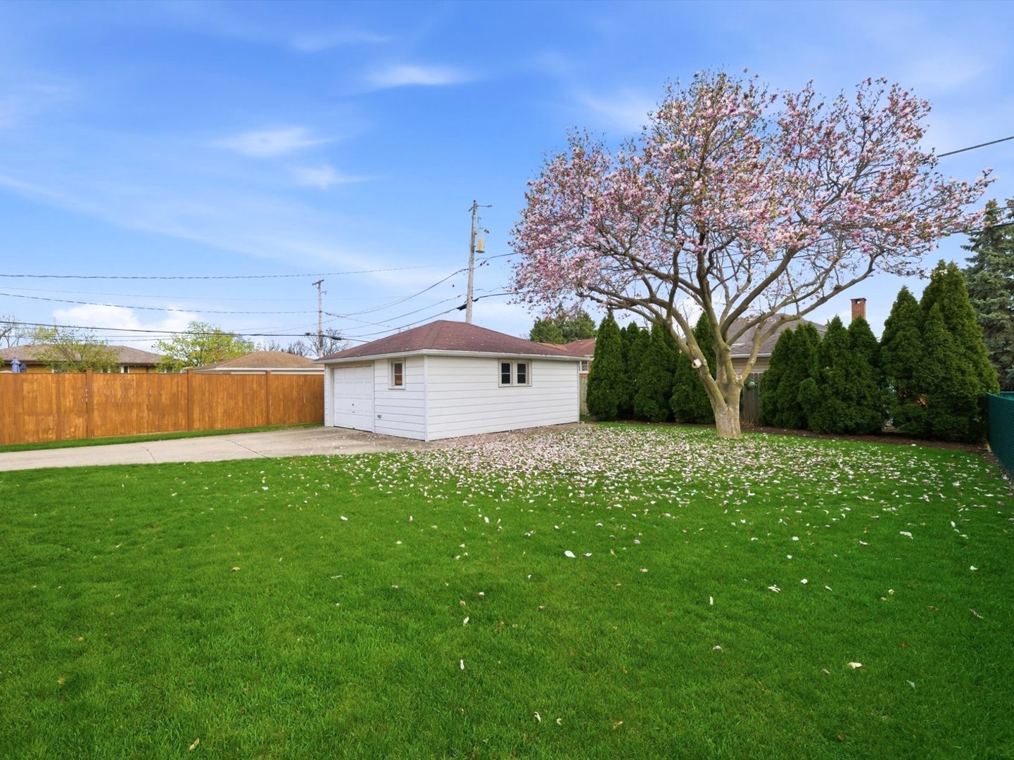 10265 Dickens Street, Westchester, IL 60154