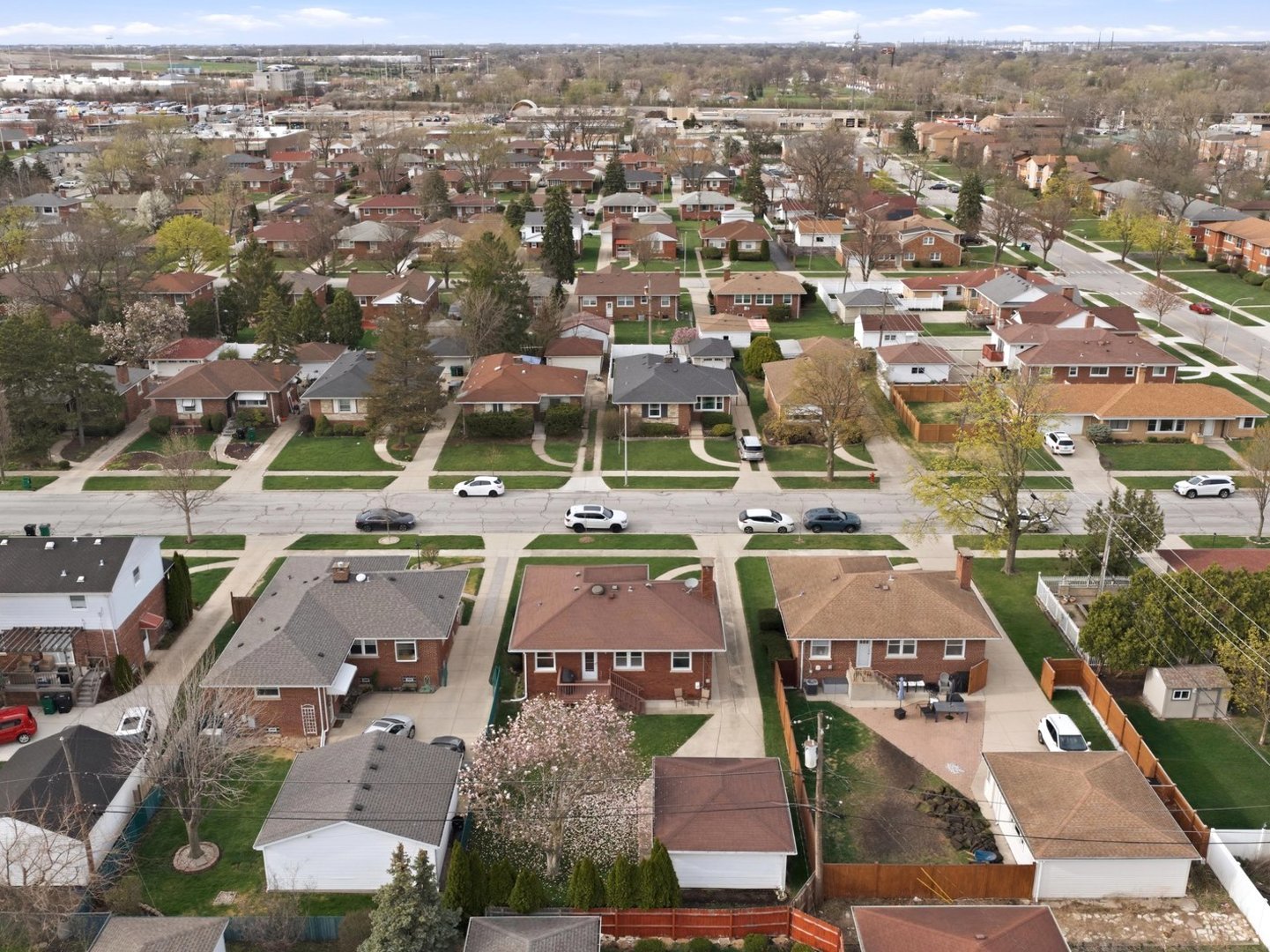 10265 Dickens Street, Westchester, IL 60154