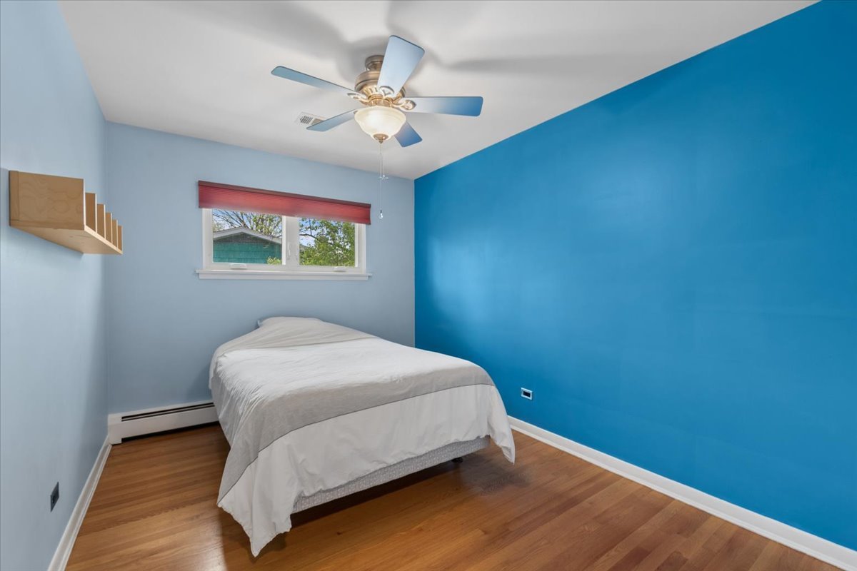 611 50th Place, Western Springs, IL 60558