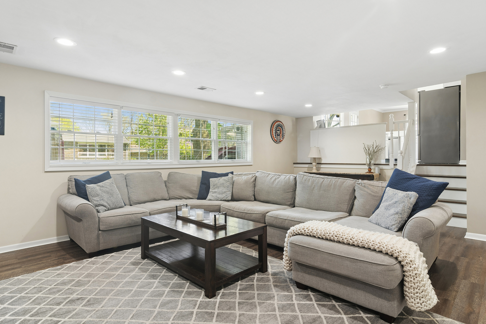 106 W Pickwick Road, Arlington Heights, IL 60005