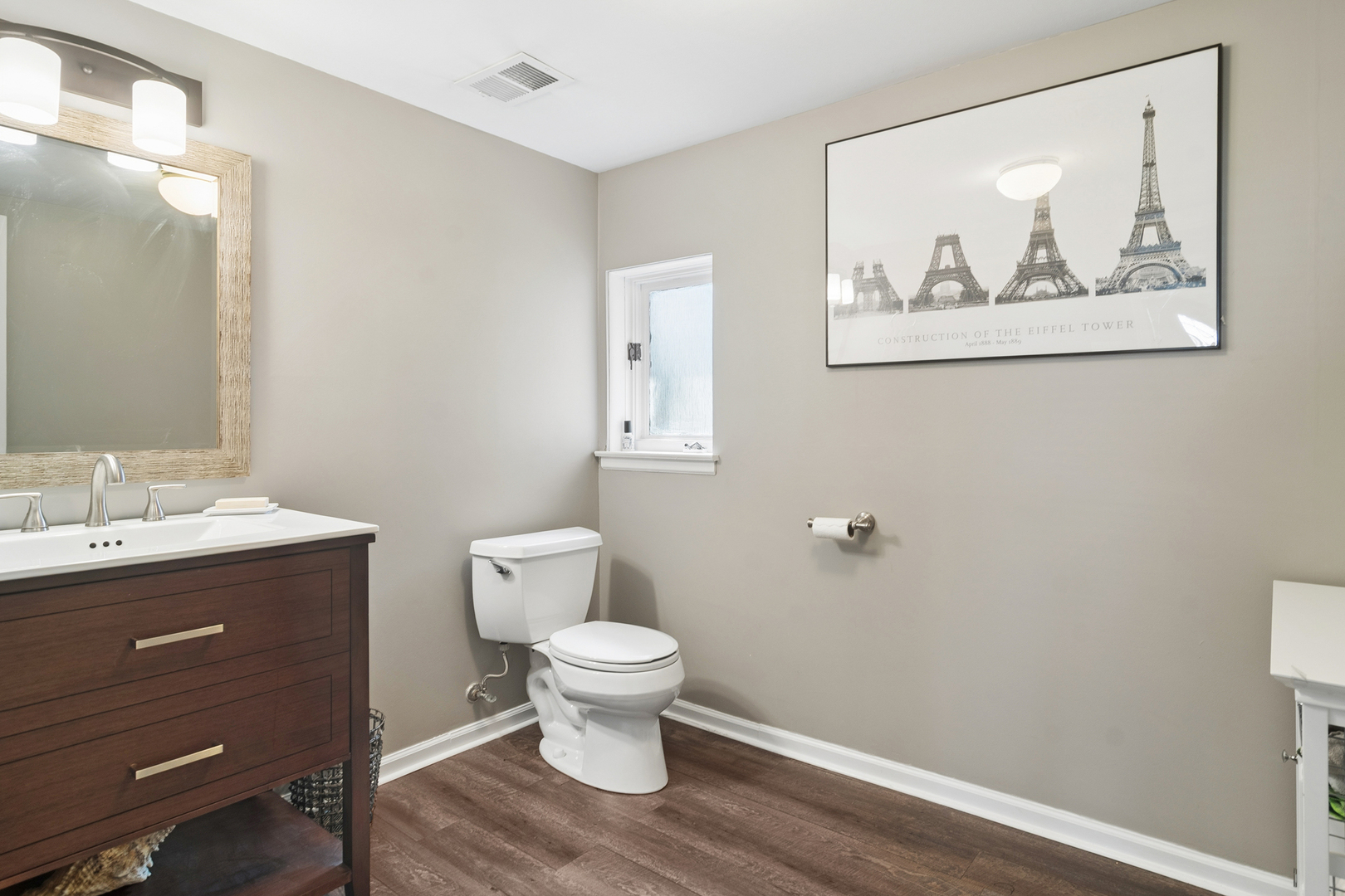 106 W Pickwick Road, Arlington Heights, IL 60005