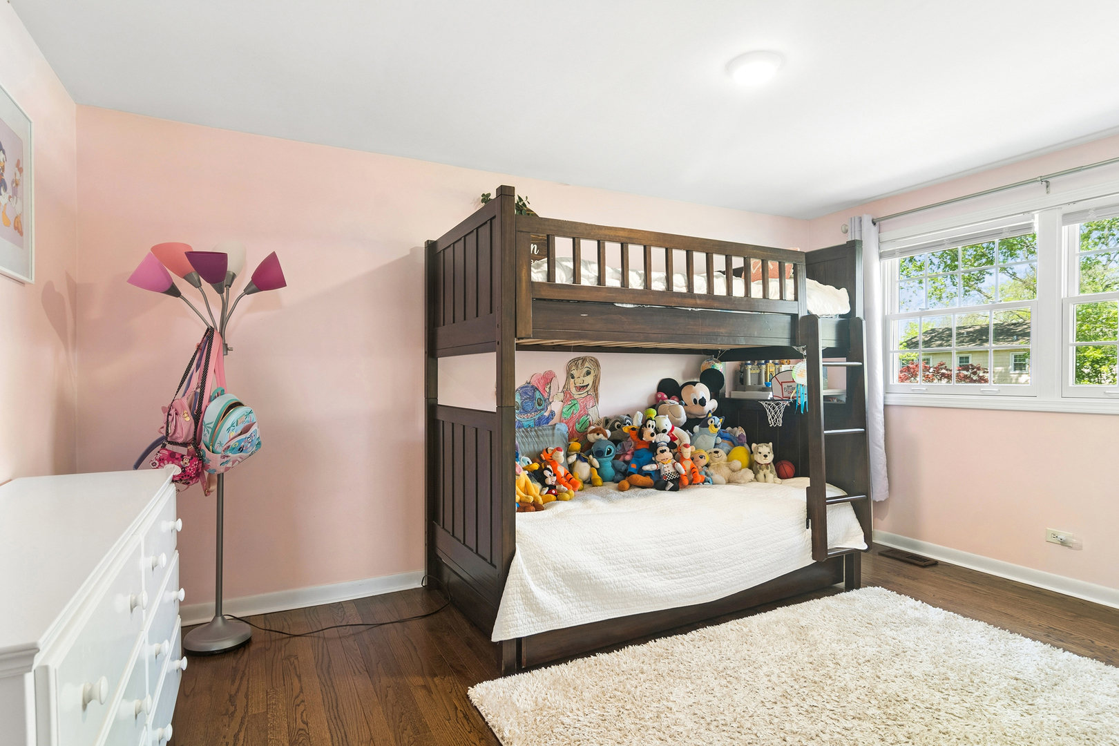 106 W Pickwick Road, Arlington Heights, IL 60005