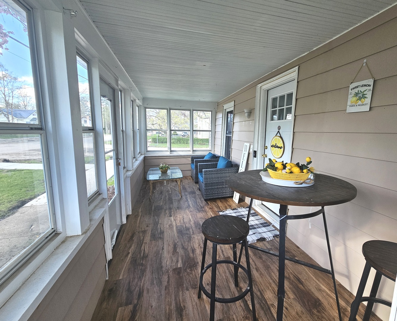 702 S Main Street, Yorkville, IL 60560