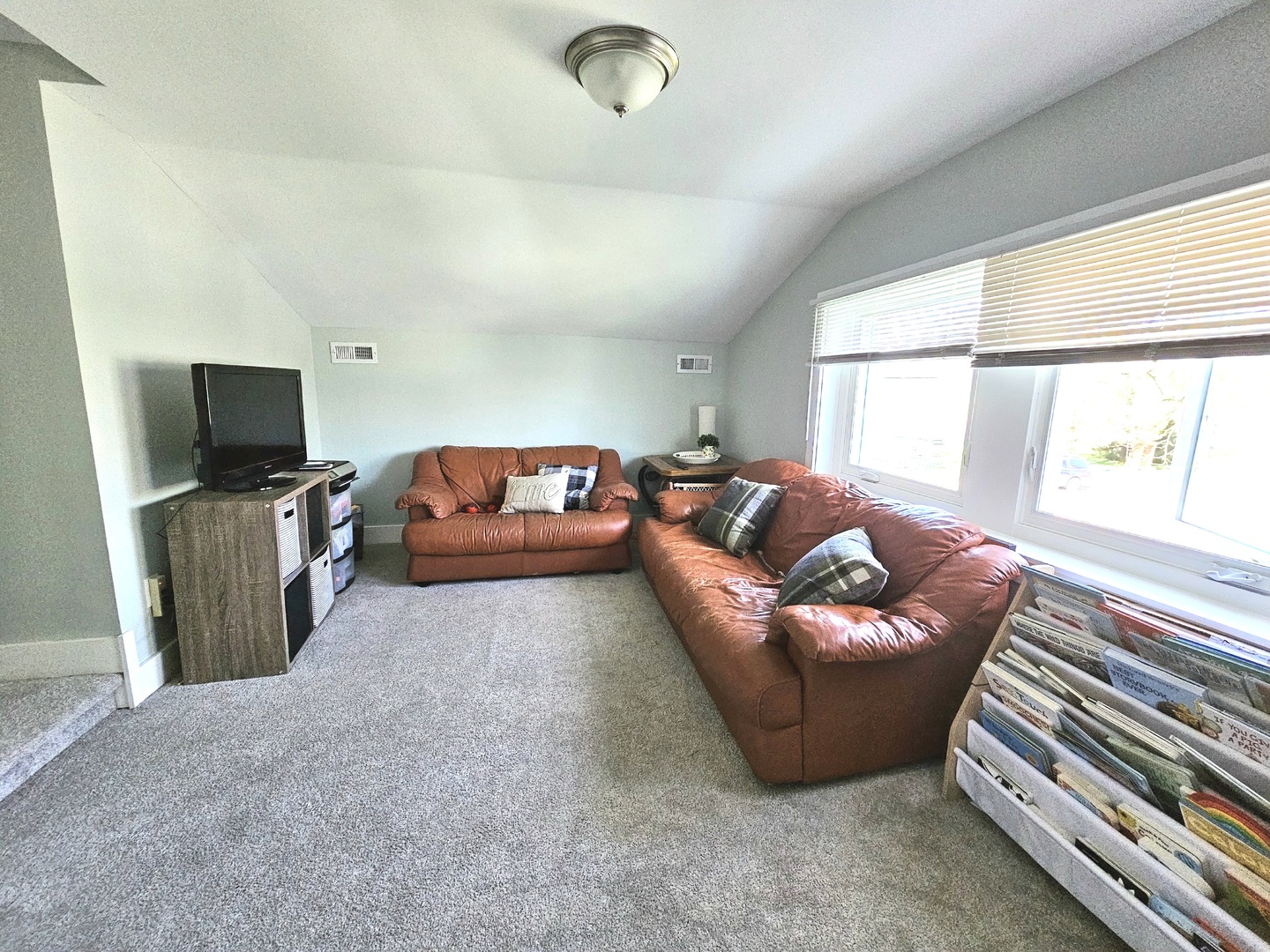 702 S Main Street, Yorkville, IL 60560