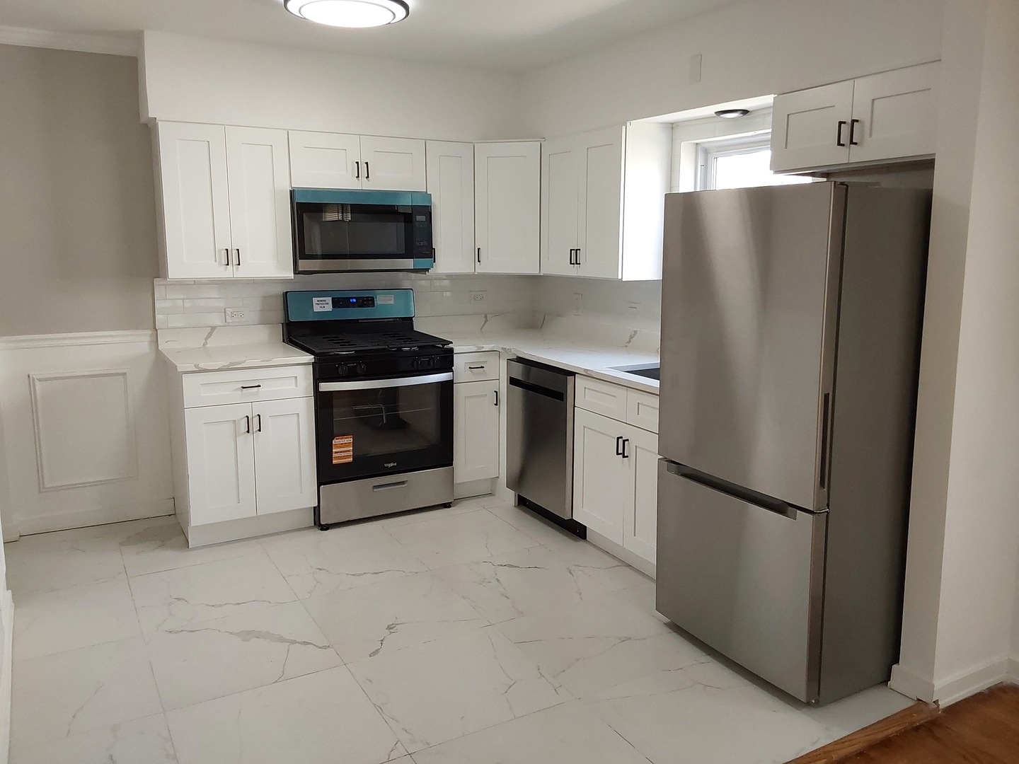 15524 Gouwens Lane, South Holland, IL 60473