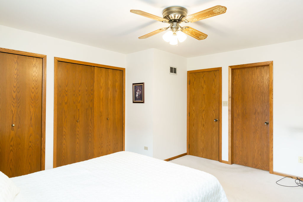 8310 ASHLEY Lane #8310, Tinley Park, IL 60477