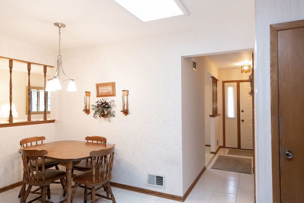 8310 ASHLEY Lane #8310, Tinley Park, IL 60477