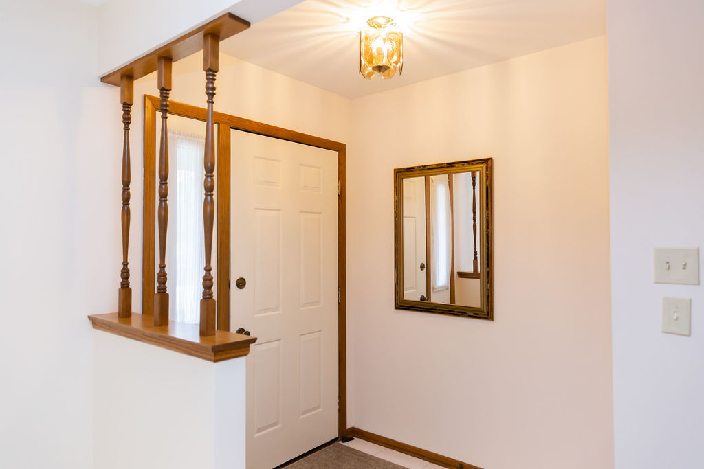 8310 ASHLEY Lane #8310, Tinley Park, IL 60477