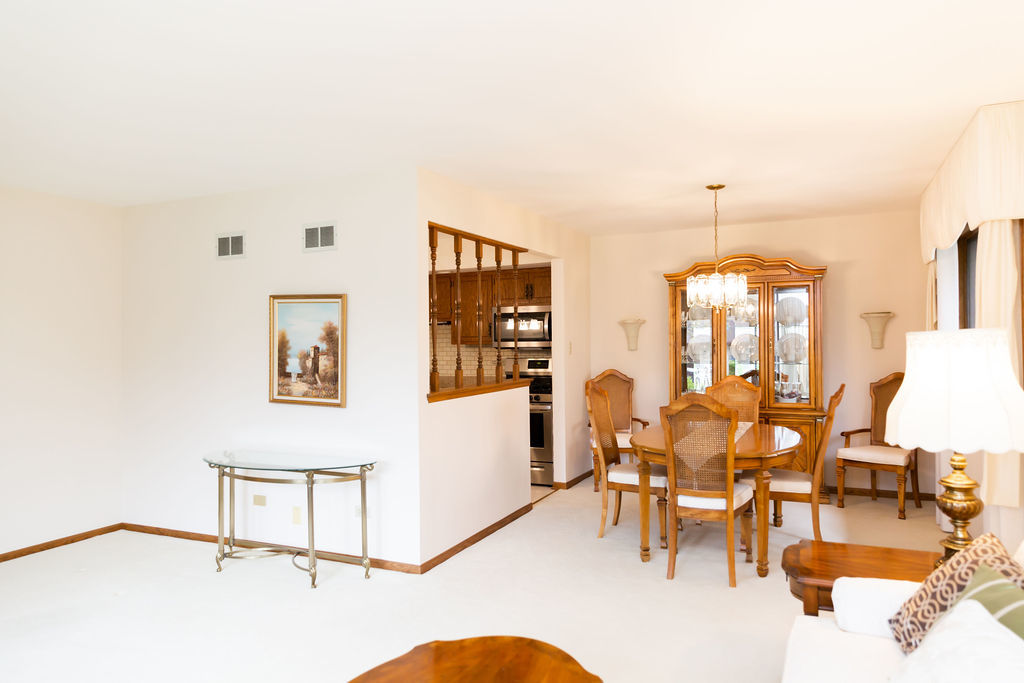 8310 ASHLEY Lane #8310, Tinley Park, IL 60477