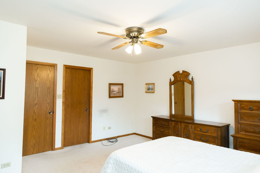 8310 ASHLEY Lane #8310, Tinley Park, IL 60477