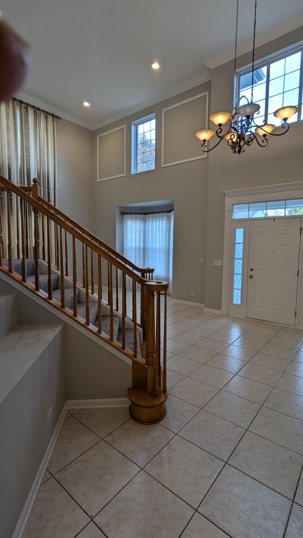 243 Colonial Drive, Vernon Hills, IL 60061