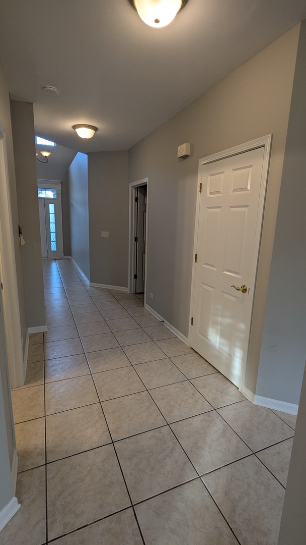 243 Colonial Drive, Vernon Hills, IL 60061