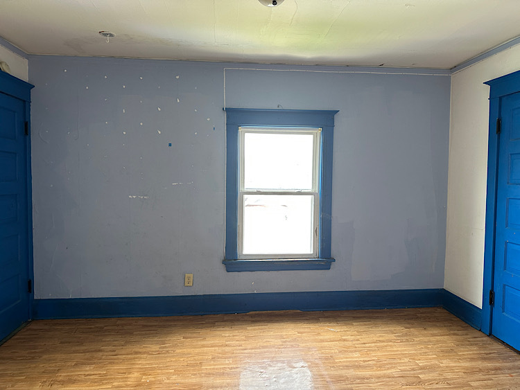 128 S 12th Avenue, Maywood, IL 60153