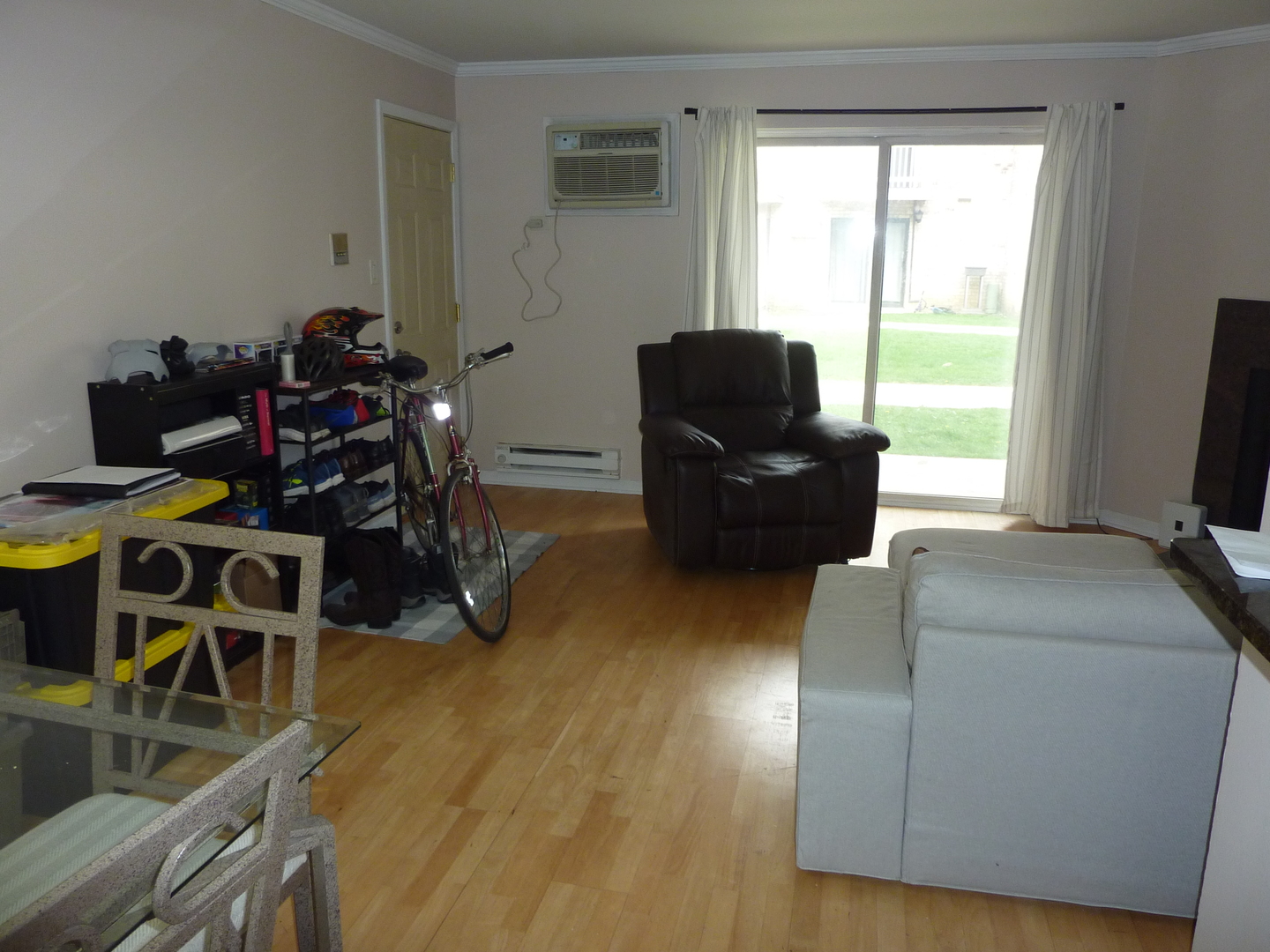 421 E Osage Lane #1A, Palatine, IL 60074