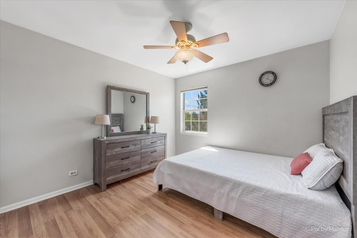 1990 WILDWOOD Lane, Hanover Park, IL 60133