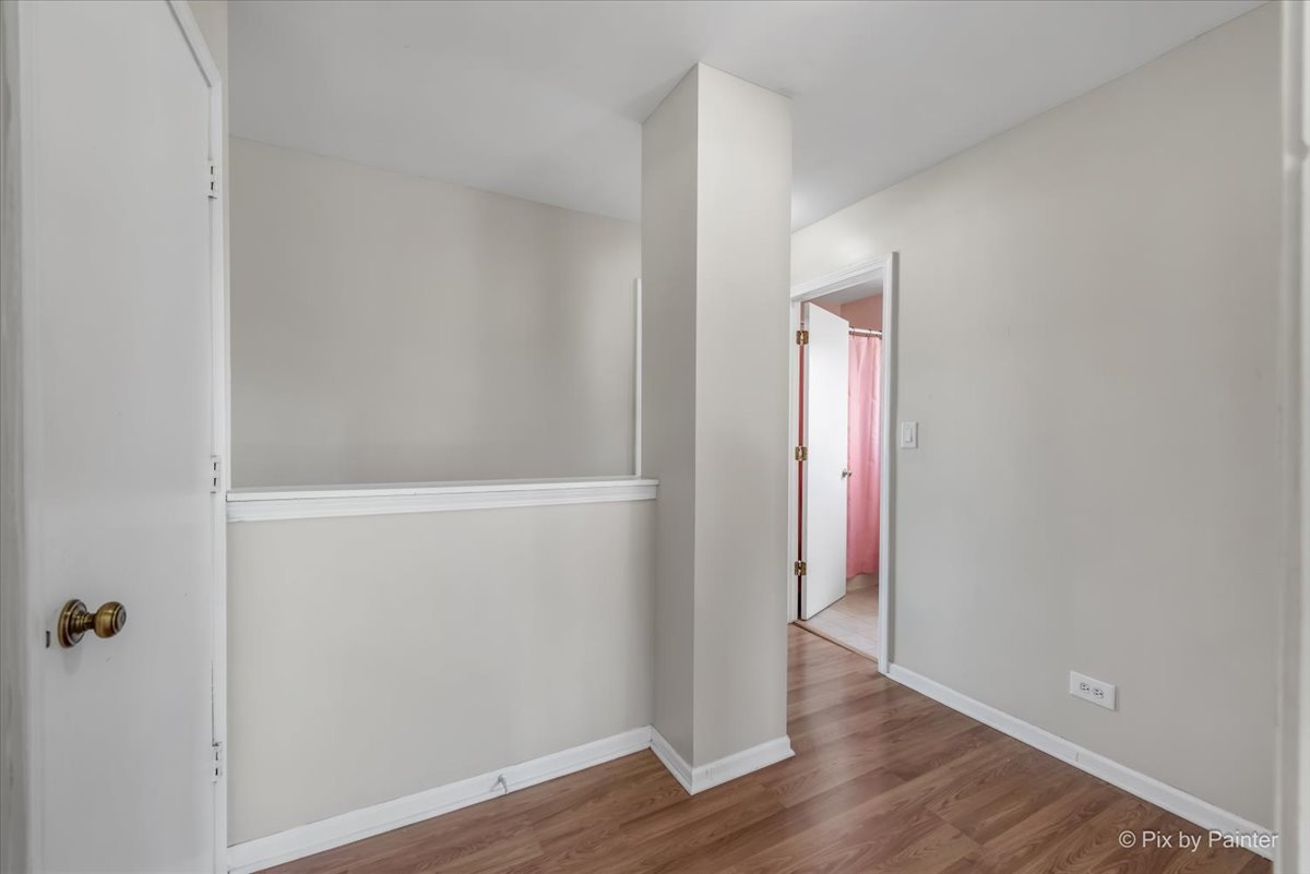 1990 WILDWOOD Lane, Hanover Park, IL 60133