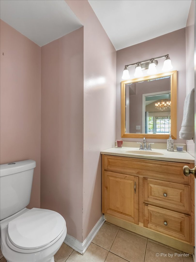 1990 WILDWOOD Lane, Hanover Park, IL 60133