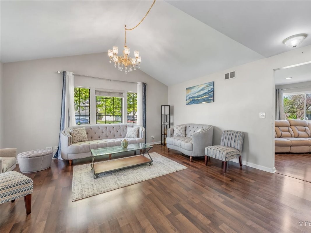 1990 WILDWOOD Lane, Hanover Park, IL 60133