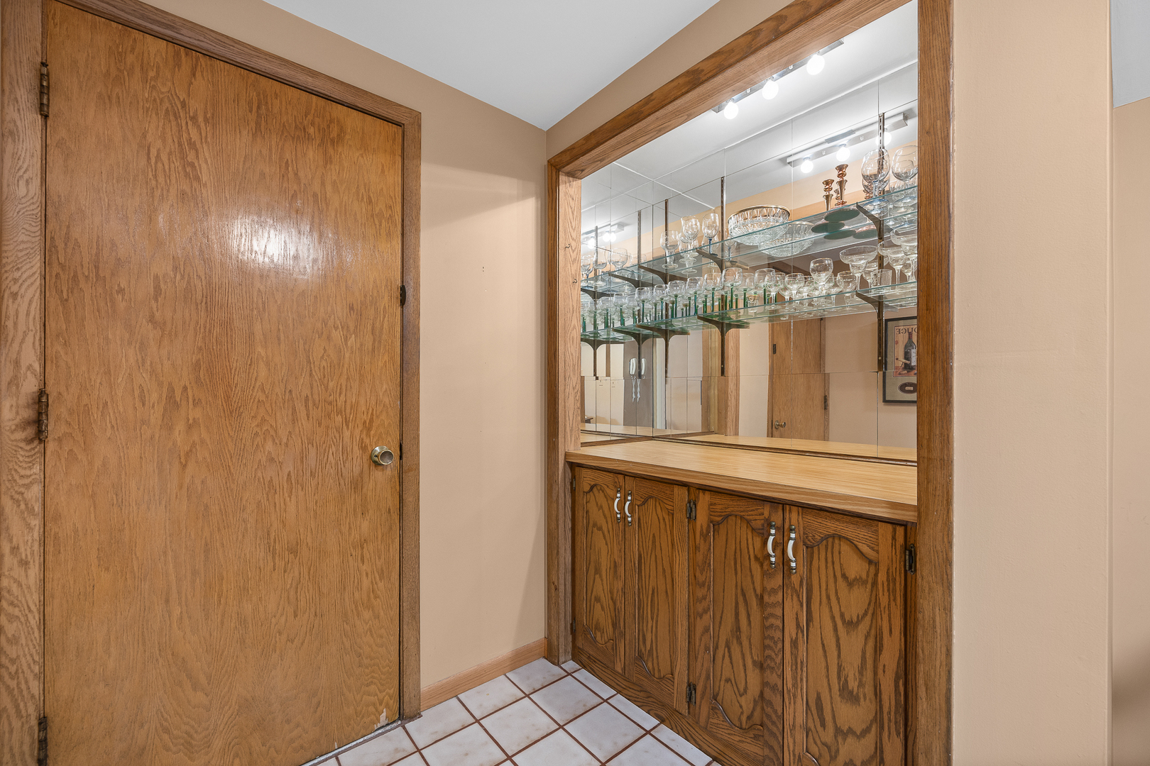 8537 Walnut Avenue, Orland Park, IL 60462