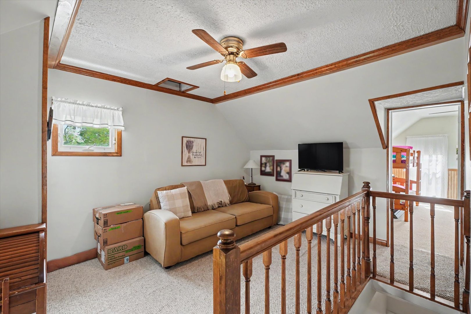 102 S WOOD Street, Gibson City, IL 60936