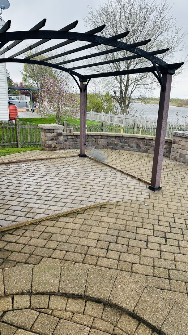 1637 Trails End Lane, Bolingbrook, IL 60490