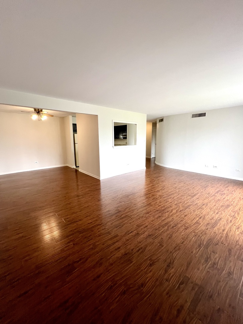 2301 Beau Monde Terrace #203, Lisle, IL 60532