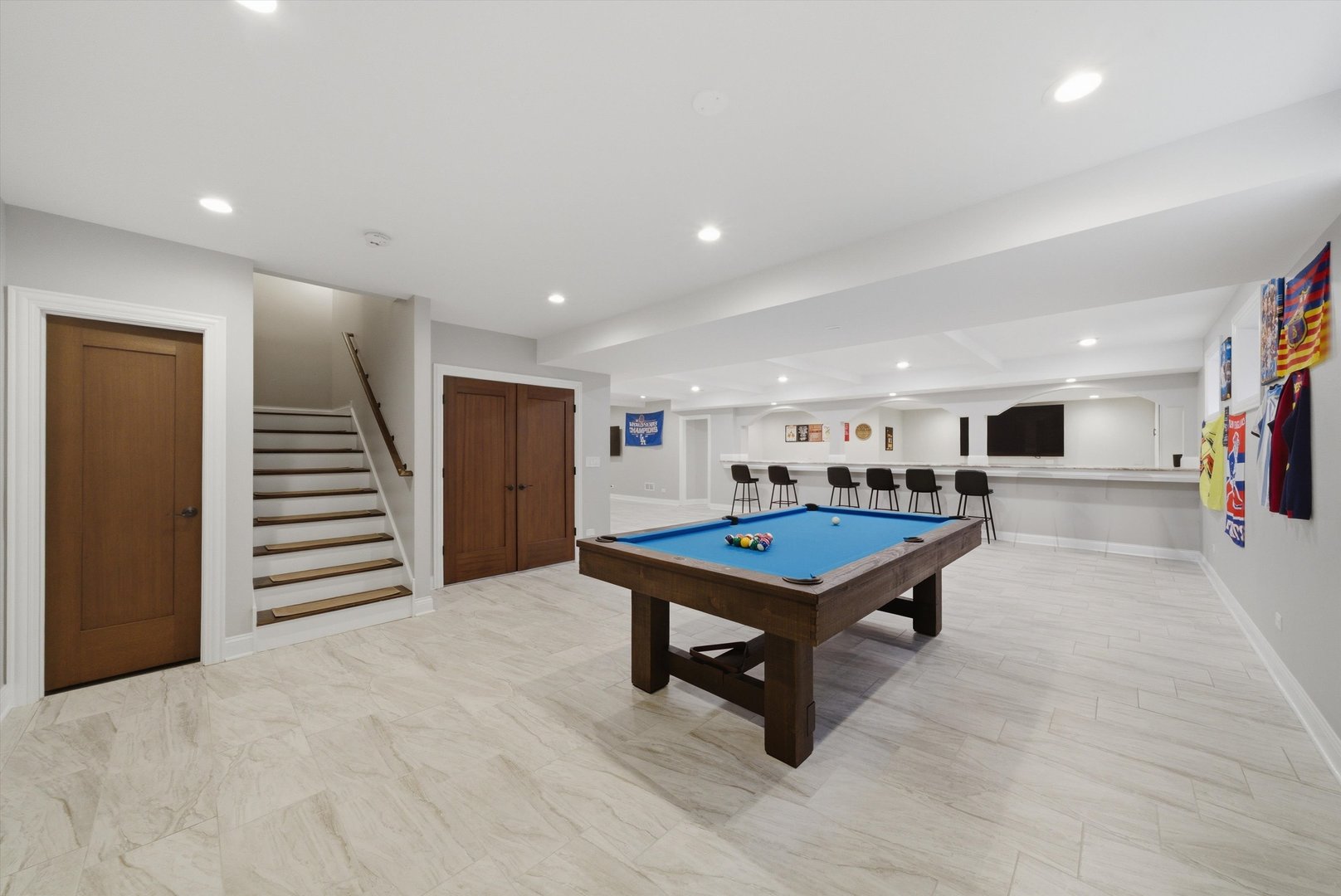 9090 Big Sable Point, Frankfort, IL 60423