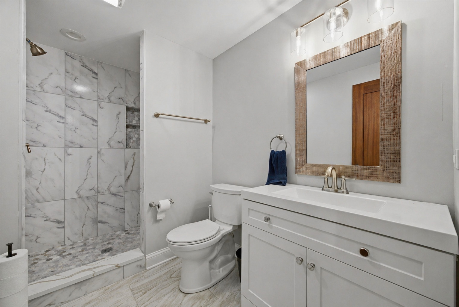 9090 Big Sable Point, Frankfort, IL 60423