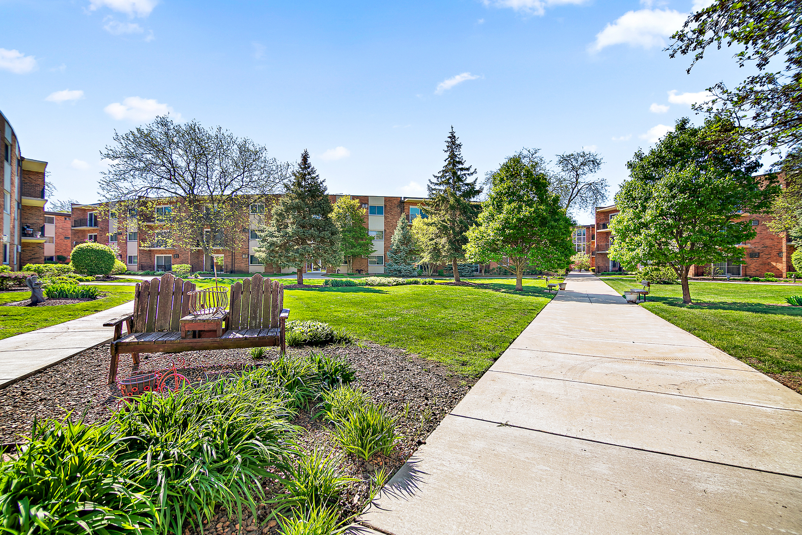 9724 S Karlov Avenue #105, Oak Lawn, IL 60453