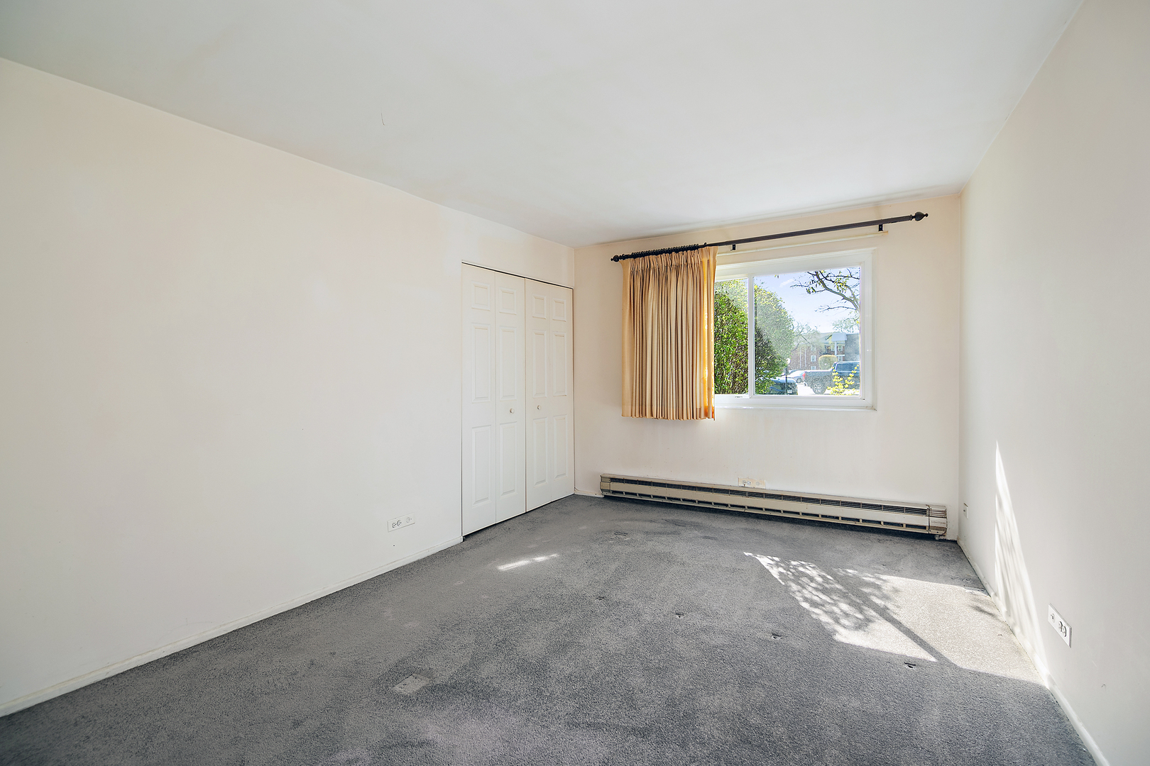 9724 S Karlov Avenue #105, Oak Lawn, IL 60453