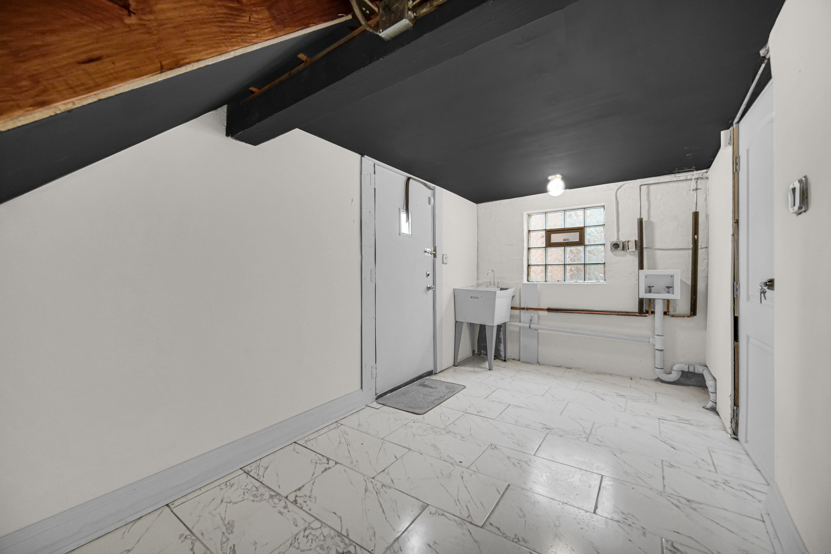 9321 S Green Street, Chicago, IL 60620