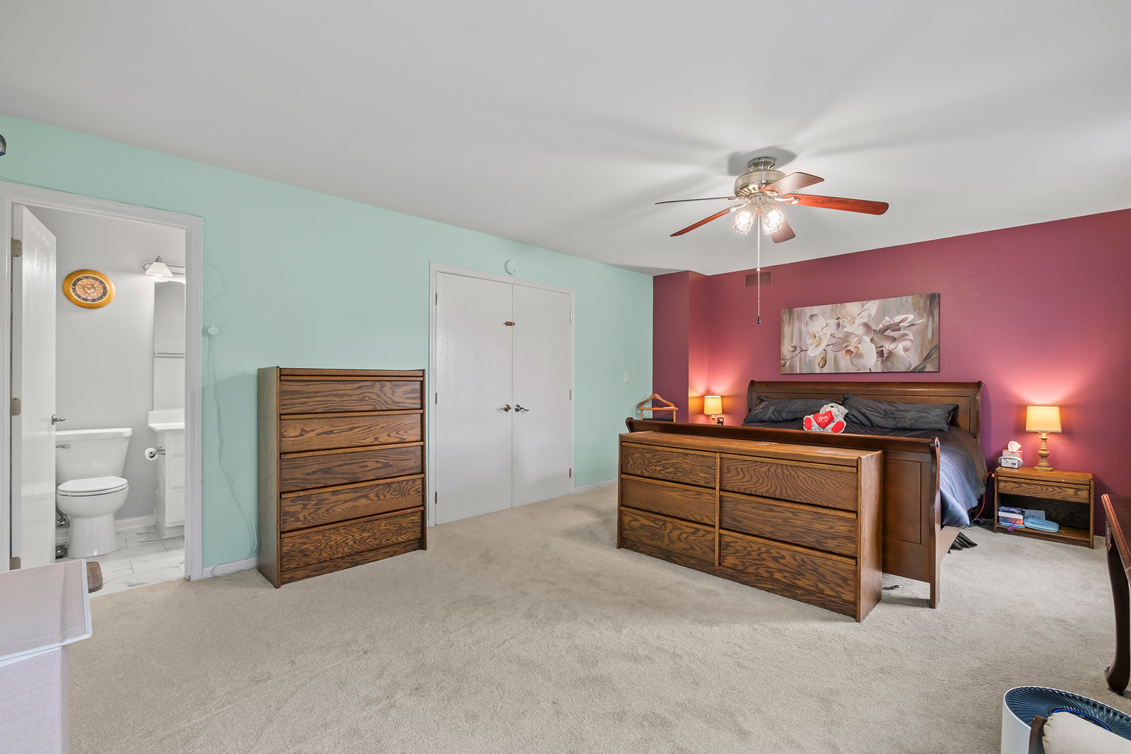 2250 Bannister Lane, Aurora, IL 60504