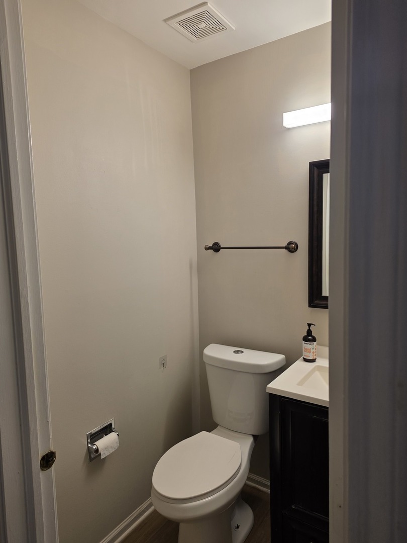 406 College Crossing, Rolling Meadows, IL 60008