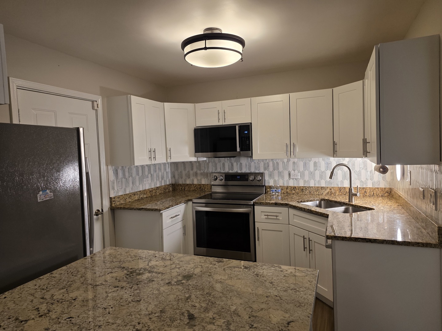 406 College Crossing, Rolling Meadows, IL 60008