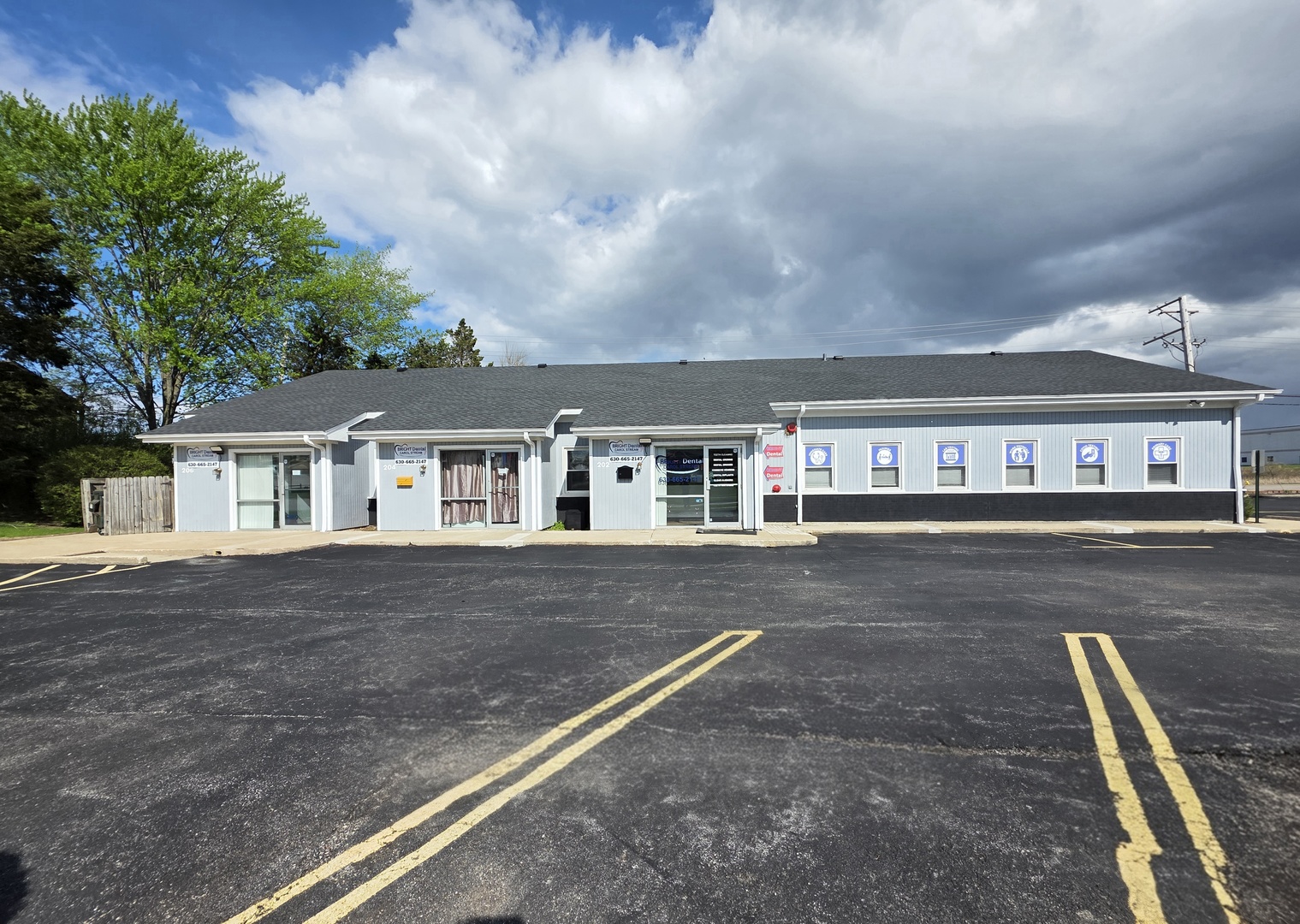 200 N Gary Avenue, Carol Stream, IL 60188