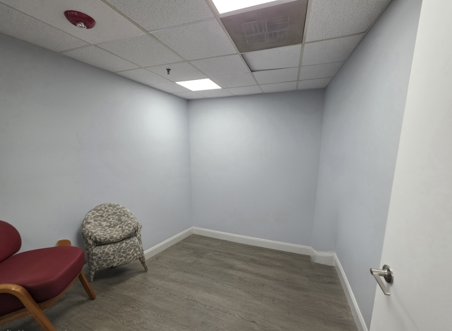 200 N Gary Avenue, Carol Stream, IL 60188