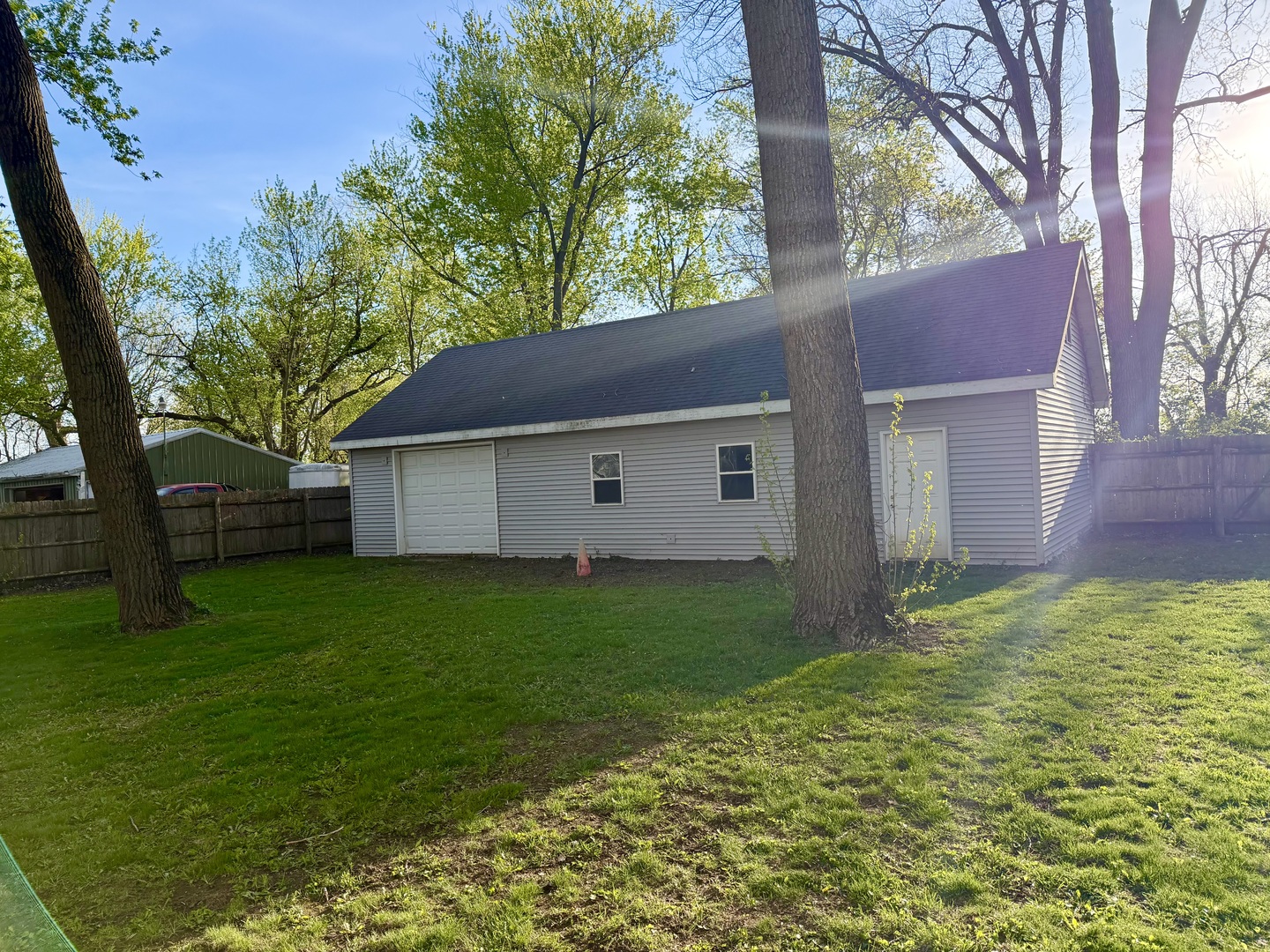 1555 N Rollin Lane, Coal City, IL 60416