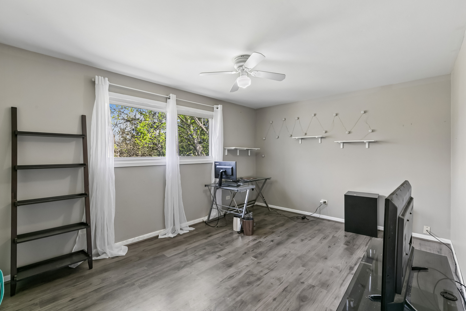 18436 Aberdeen Street, Homewood, IL 60430