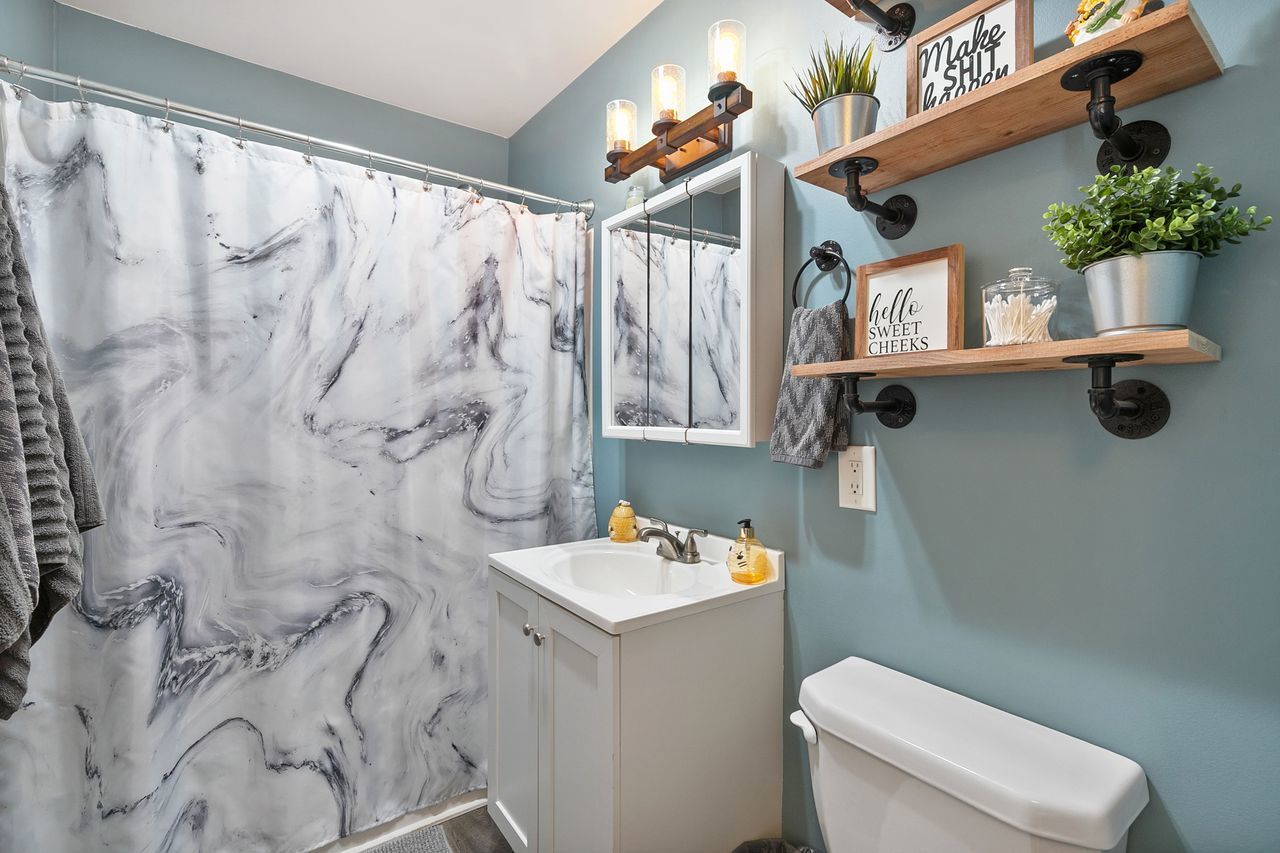 36812 N Helen Drive, Lake Villa, IL 60046