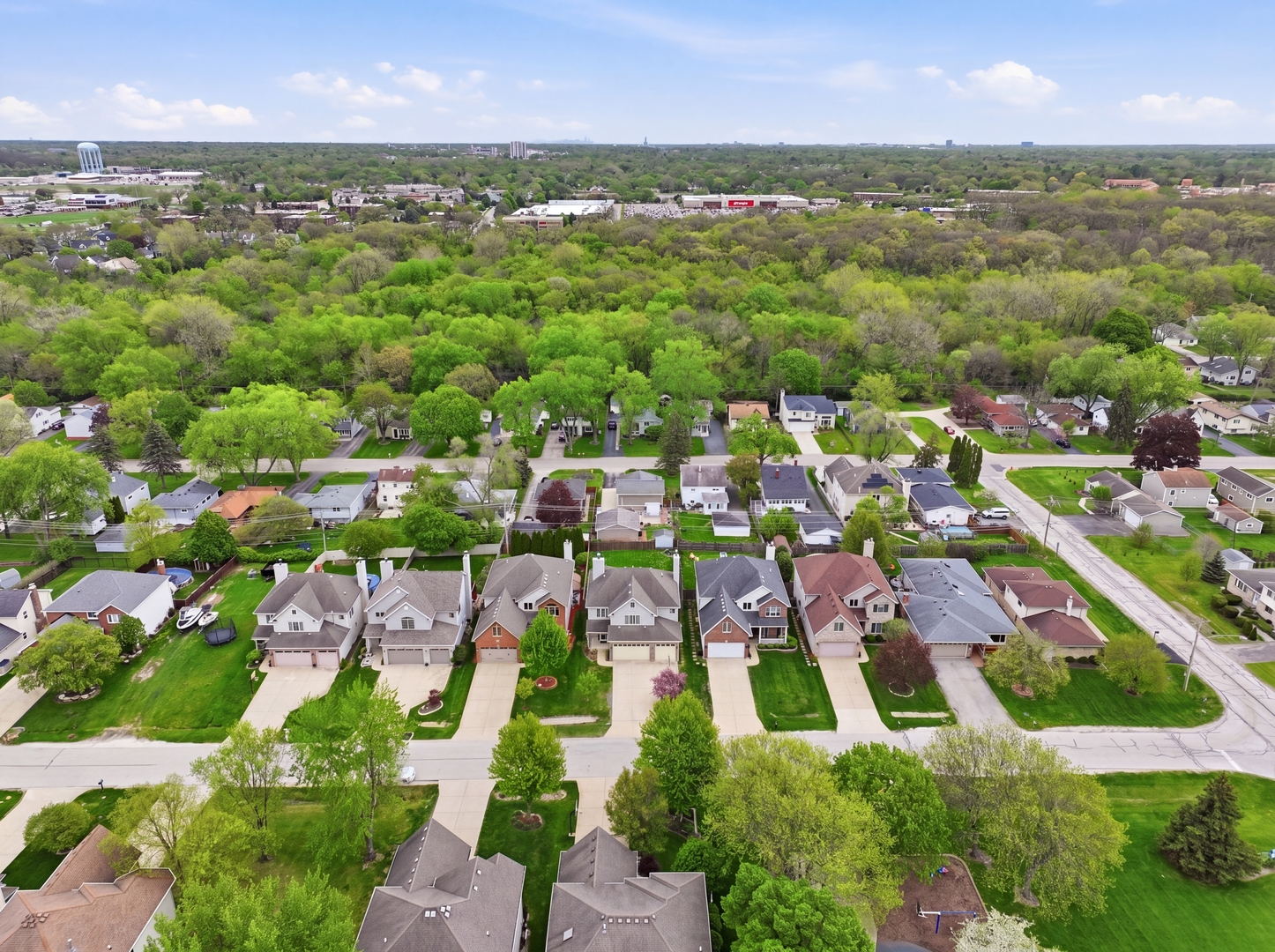 0S635 Robbins Street, Winfield, IL 60190