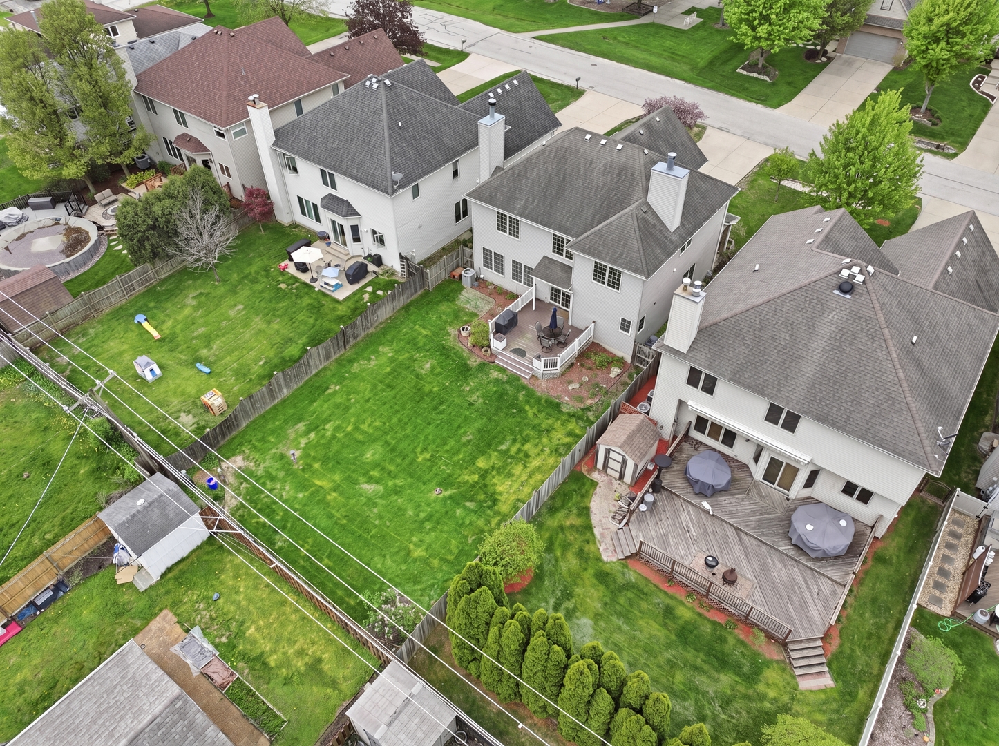 0S635 Robbins Street, Winfield, IL 60190