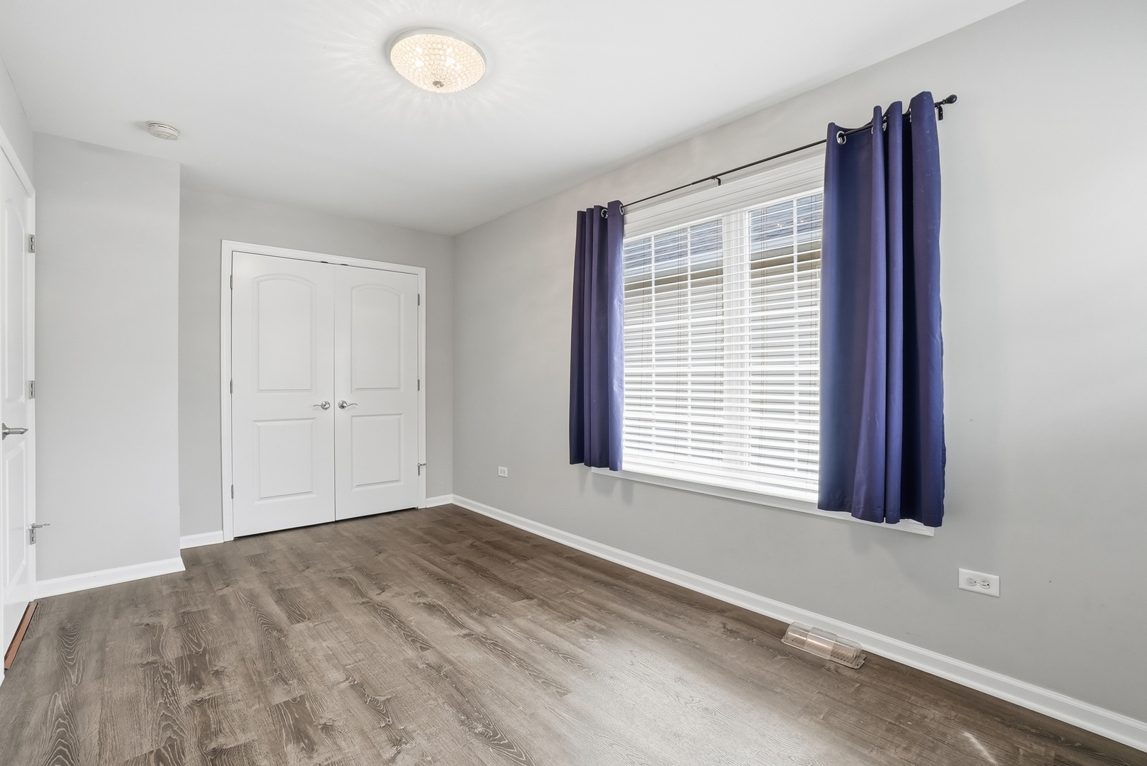 0S635 Robbins Street, Winfield, IL 60190