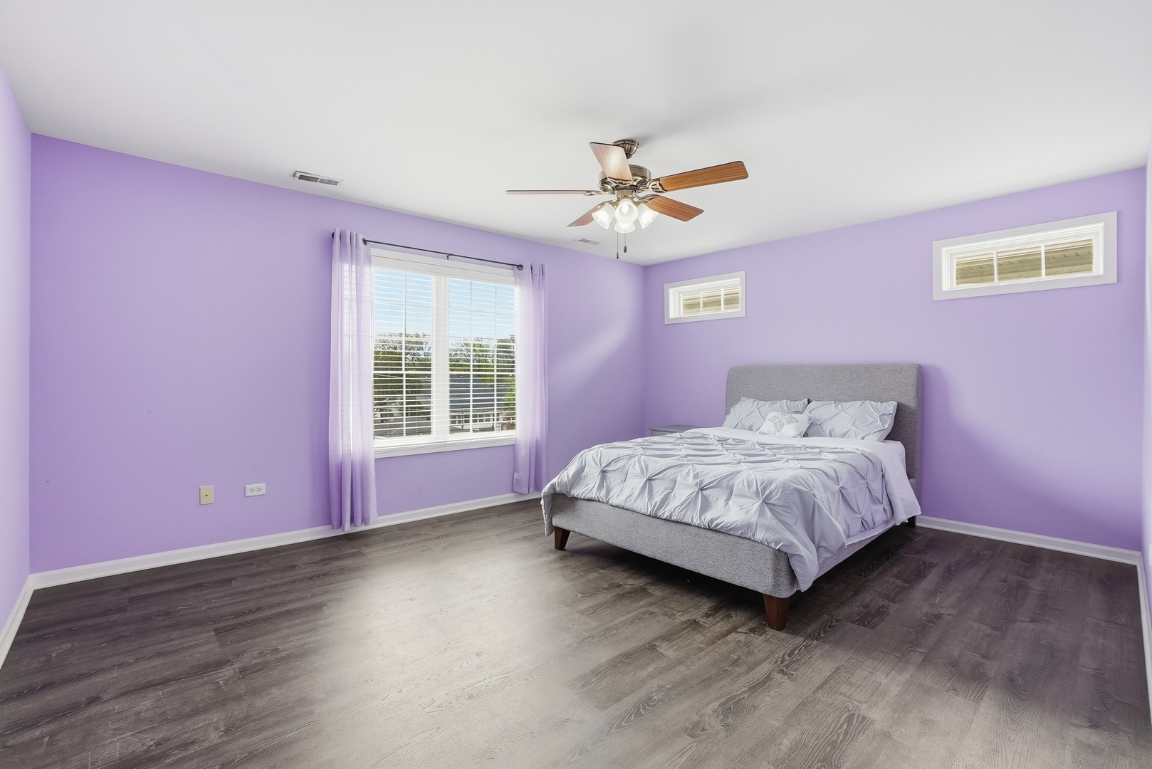 0S635 Robbins Street, Winfield, IL 60190